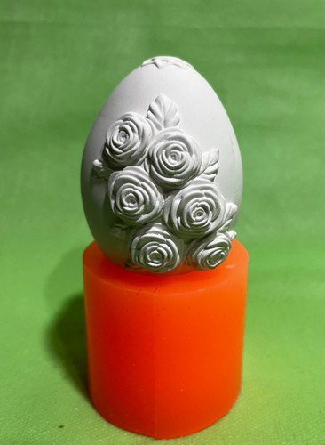 تخم مرغ گل رز